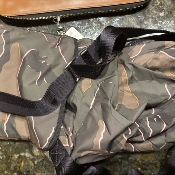 Coach Camouflage Men's 3 pc accessory  Set NWT - Picture 8 of 12